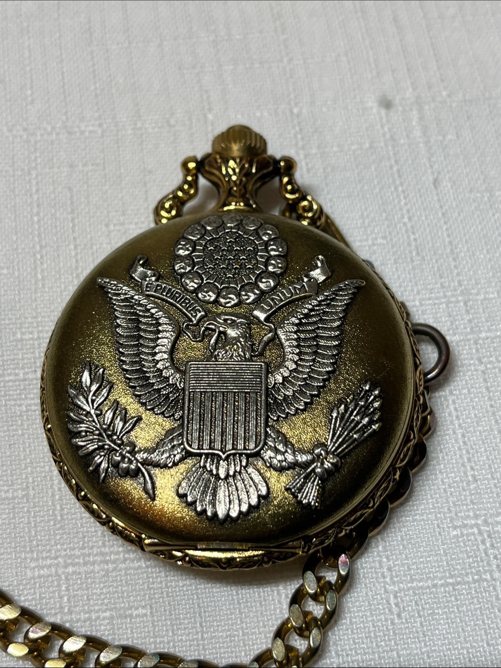 Vintage Pocket Watch Chain with Eagle Fob - Gold
Working
US half dollar